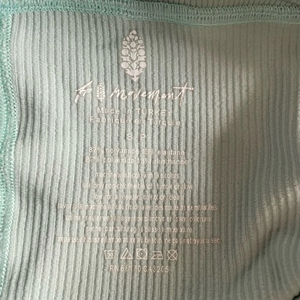 Free People Movement Free Throw Short in Turquoise Mint. Size Small